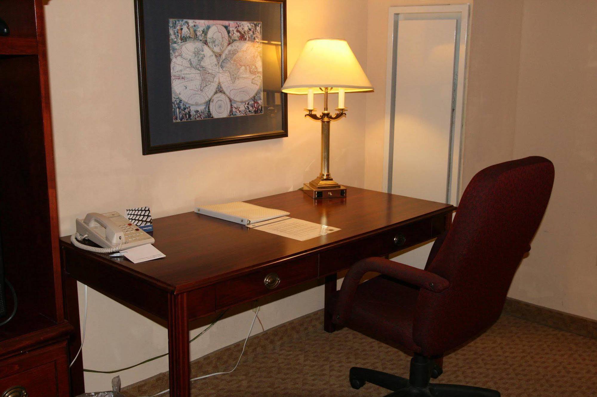 Hampton Inn Columbus-North Rum bild
